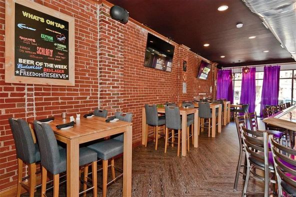 Restaurant & Sports Bar: 5800 Gravois Ave, Saint Louis, MO 63116